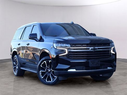 Used 2022 Chevrolet Tahoe LT w/ LT Signature Plus Package image 1