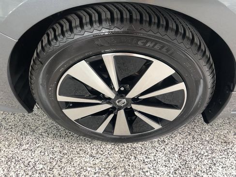 Used 2022 Nissan Altima 2.5 SV AWD/4WD image 6