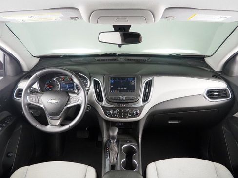Used 2022 Chevrolet Equinox LT FWD image 3