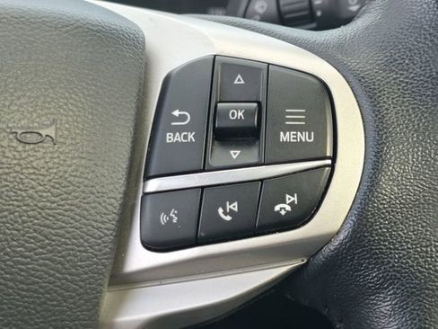 Used 2022 Ford Explorer Limited w/ Equipment Group 301A image 19