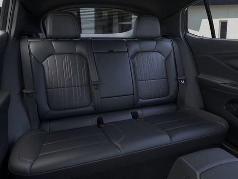 New 2026 Buick Envista Avenir image 17