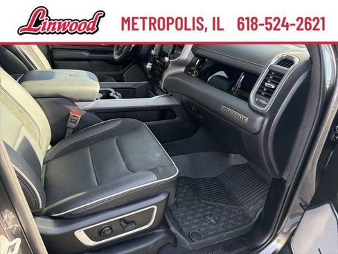 Used 2025 RAM 1500 Laramie w/ Night Edition image 8