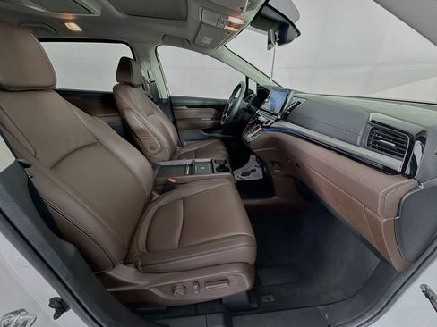 Used 2025 Honda Odyssey Touring image 36
