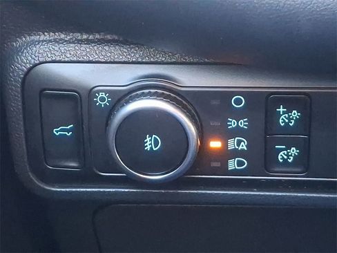 Used 2025 Ford Explorer ST-Line image 23