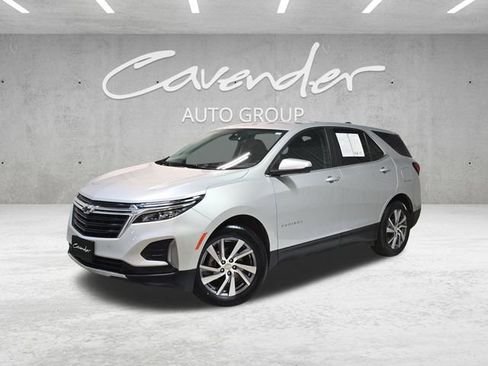 Used 2022 Chevrolet Equinox LT image 1