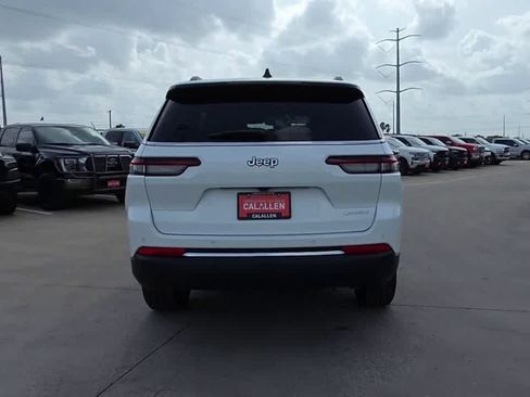 New 2026 Jeep Grand Cherokee L 2WD image 7