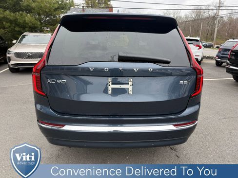 New 2026 Volvo XC90 B5 Plus w/ Protection Package AWD/4WD image 7