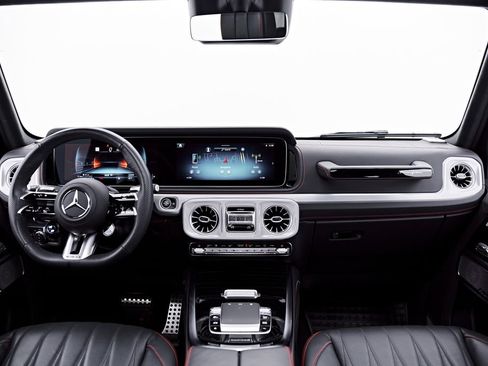 Used 2025 Mercedes-Benz G 63 AMG 4MATIC image 59