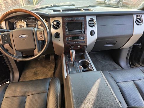 Used 2007 Ford Expedition EL Limited image 10