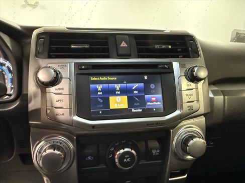 Used 2016 Toyota 4Runner SR5 image 21