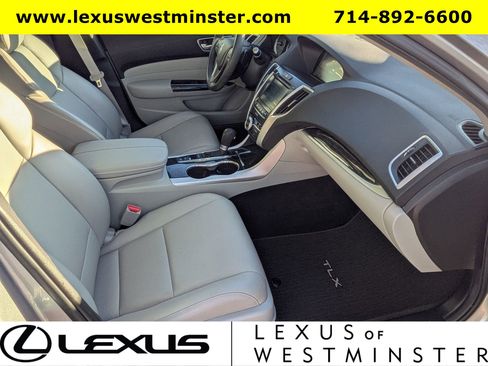 Used 2018 Acura TLX w/ Technology Package image 5