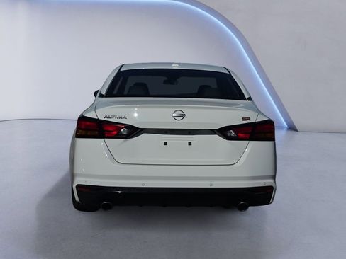 Used 2024 Nissan Altima 2.5 SR image 4