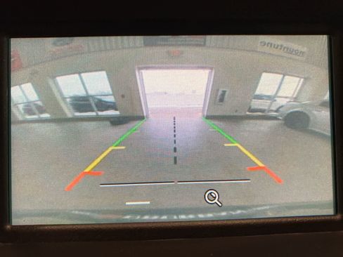 Used 2017 Ford Explorer Base image 19