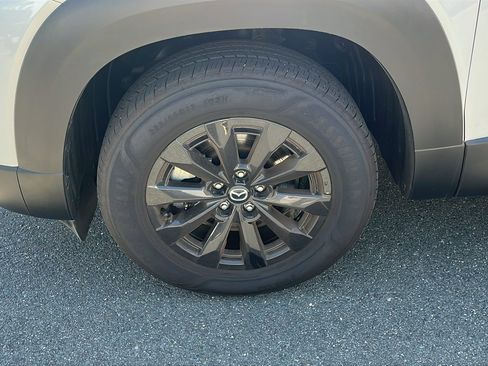 Certified 2025 MAZDA CX-50 AWD 2.5 Hybrid w/ Premium Pkg image 8