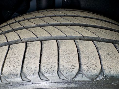 Used 2022 Polestar Polestar 2 Long Range Dual Motor w/ Pilot Package image 38