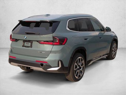 New 2027 BMW X1 xDrive28i AWD/4WD image 2