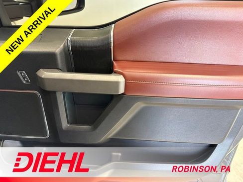 Used 2018 Ford F150 Platinum w/ Technology Package AWD/4WD image 16