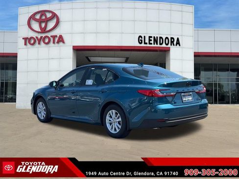 New 2026 Toyota Camry LE FWD image 7