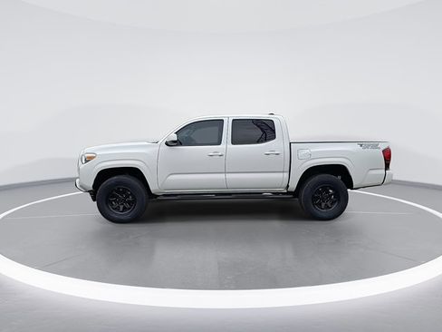 Used 2023 Toyota Tacoma SR image 6