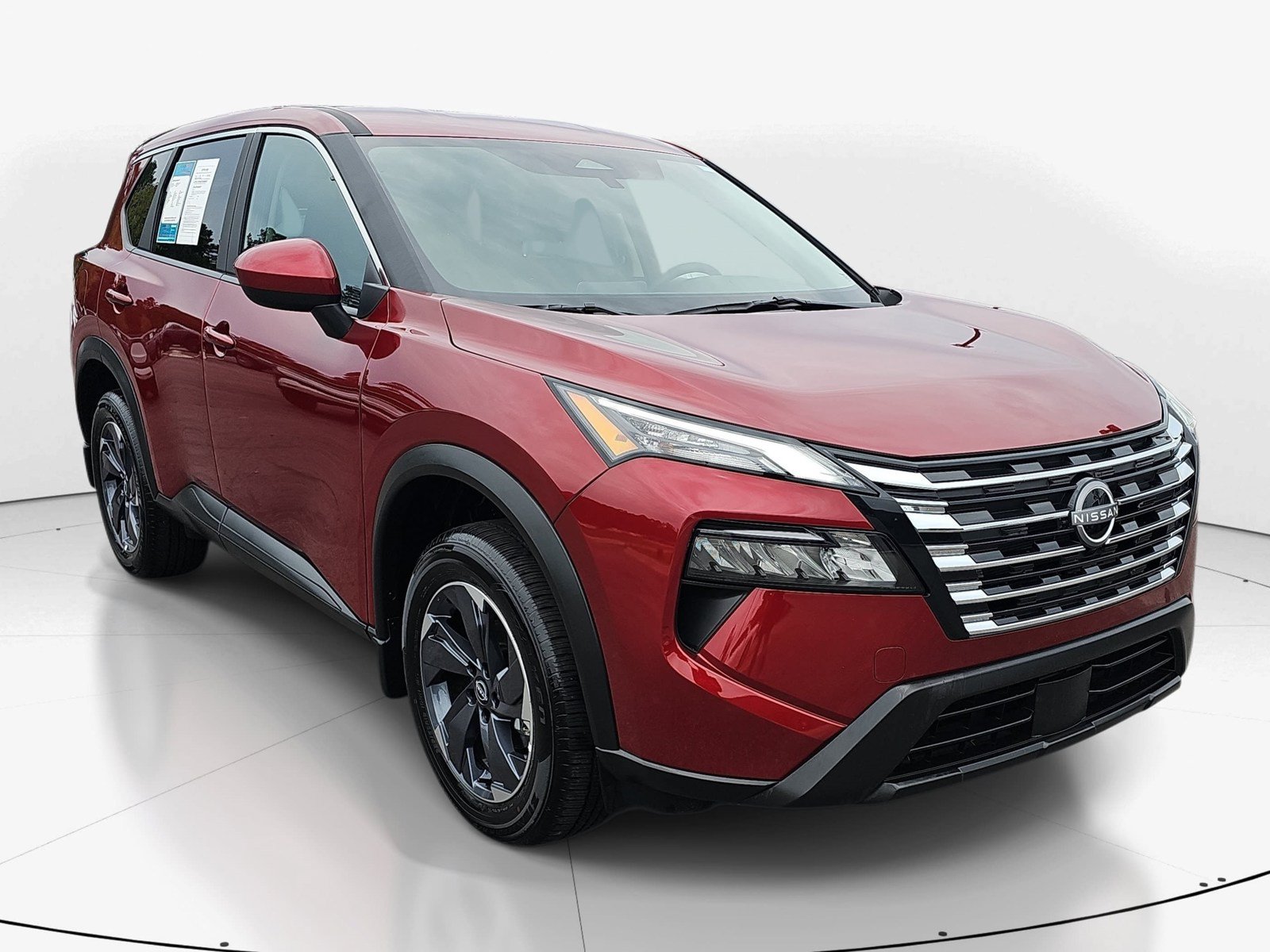 Used 2026 Nissan Rogue SV FWD image 2