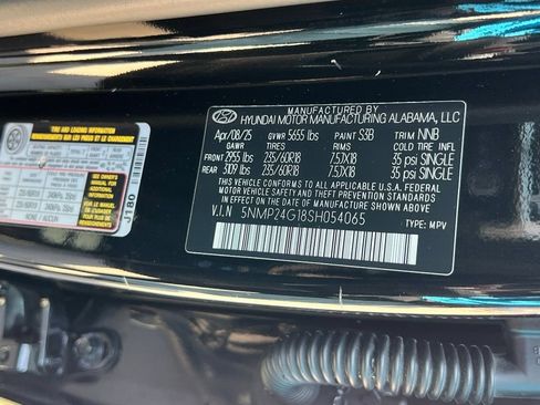 Used 2025 Hyundai Santa Fe SEL FWD image 28