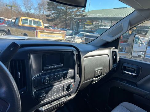 Used 2015 Chevrolet Silverado 3500 W/T w/ WT Convenience Package image 10