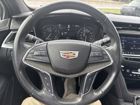 Used 2020 Cadillac XT5 Sportv AWD/4WD image 18
