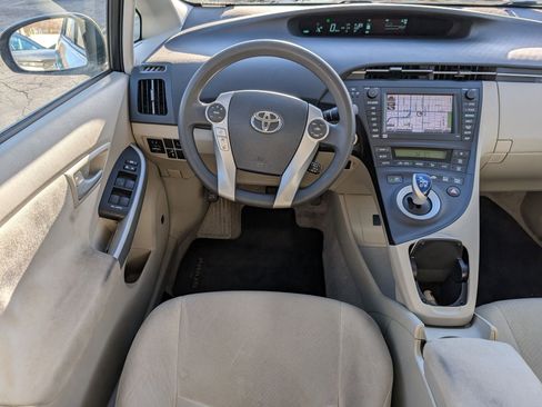 Used 2010 Toyota Prius Two image 32