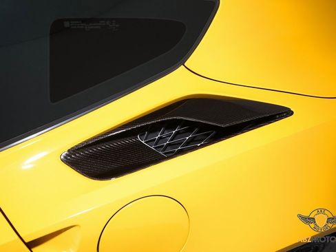 Used 2015 Chevrolet Corvette Z06 image 10