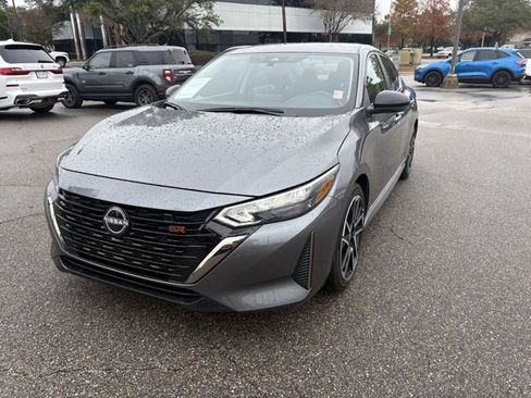 Used 2025 Nissan Sentra SR image 4