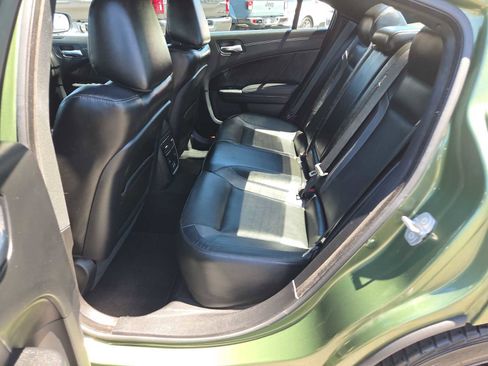 Used 2022 Dodge Charger SXT w/ Plus Group RWD image 21