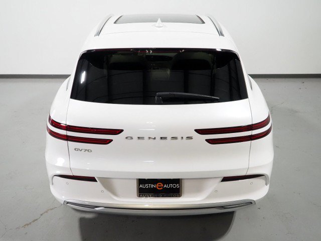 Used 2025 Genesis Electrified GV70 AWD Advance image 7