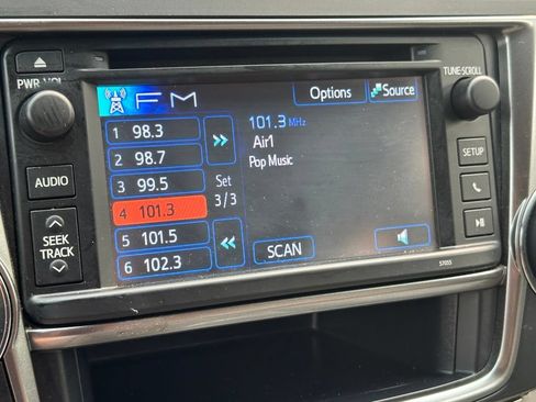 Used 2013 Toyota Highlander SE AWD/4WD image 21