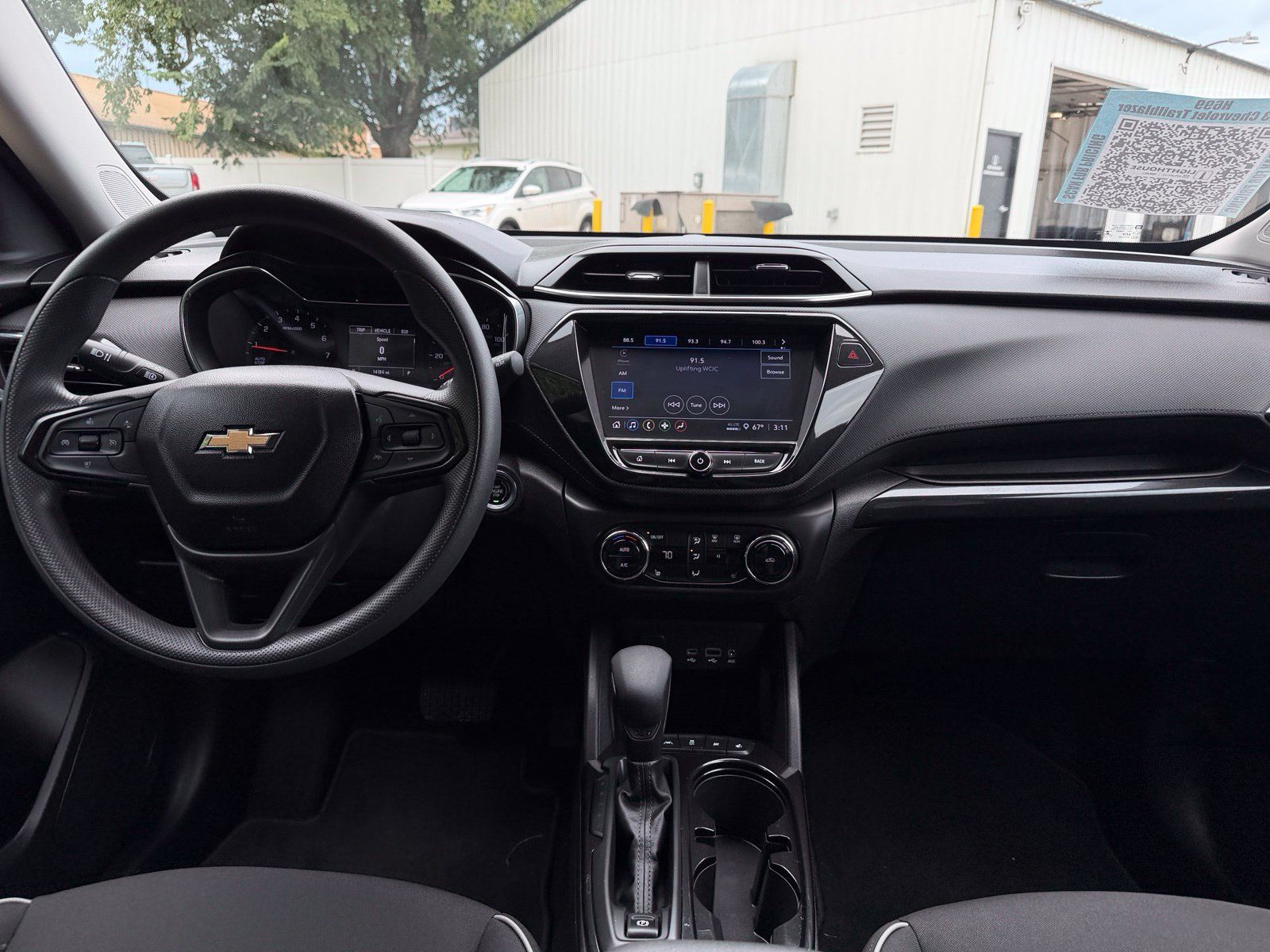 Used 2023 Chevrolet TrailBlazer LT w/ Convenience Package FWD image 27