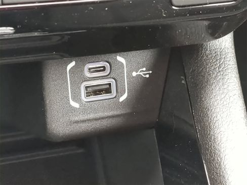 Used 2026 Jeep Compass Latitude w/ Quick Order Package 29K image 36