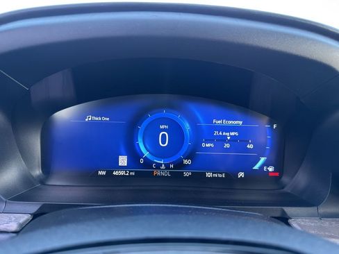 Used 2023 Ford Explorer Platinum w/ Technology Package image 30