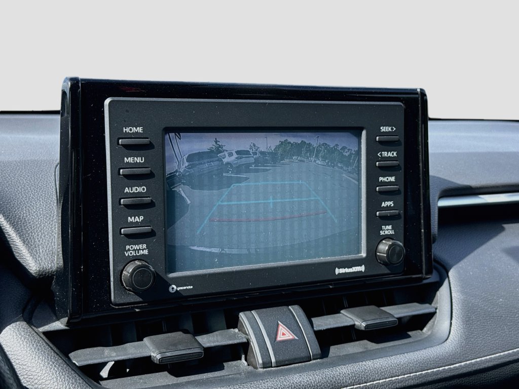 Used 2021 Toyota RAV4 XLE FWD image 19