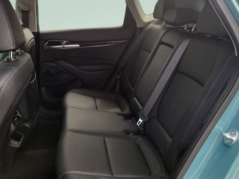 Used 2024 Kia Seltos EX AWD/4WD image 10