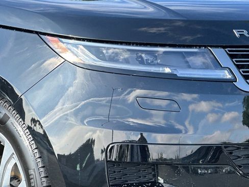 Certified 2025 Land Rover Range Rover Sport AWD/4WD image 6
