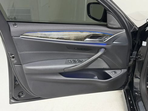 Used 2020 BMW M550i xDrive AWD/4WD image 68
