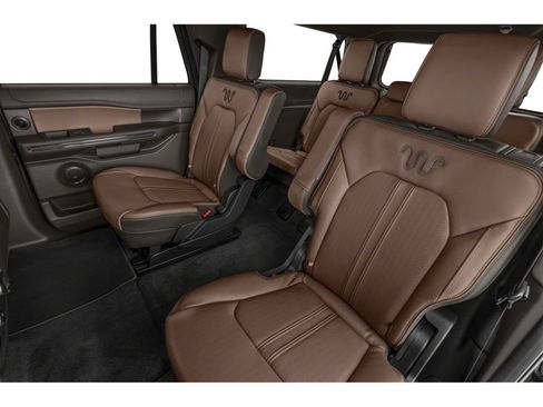 Used 2024 Ford Expedition Max Platinum RWD image 9