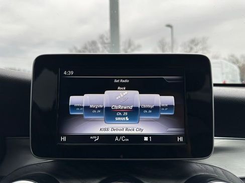 Certified 2019 Mercedes-Benz GLC 300 GLC 300 image 19