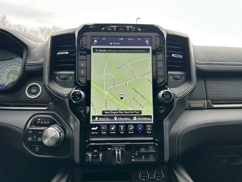 Used 2021 RAM 1500 Limited w/ Night Edition image 5