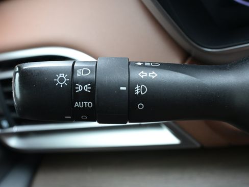 Used 2021 Subaru Outback Touring XT AWD/4WD image 29