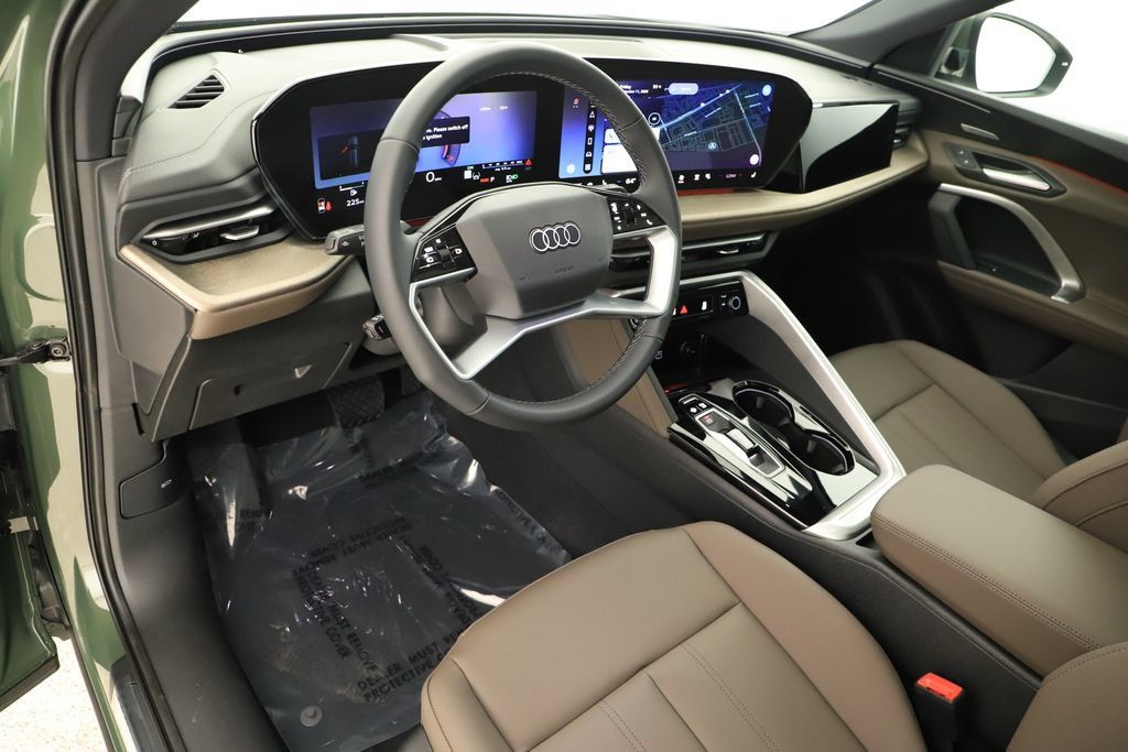 New 2026 Audi Q5 Premium Plus AWD/4WD image 15