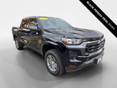 Used 2025 Chevrolet Colorado LT