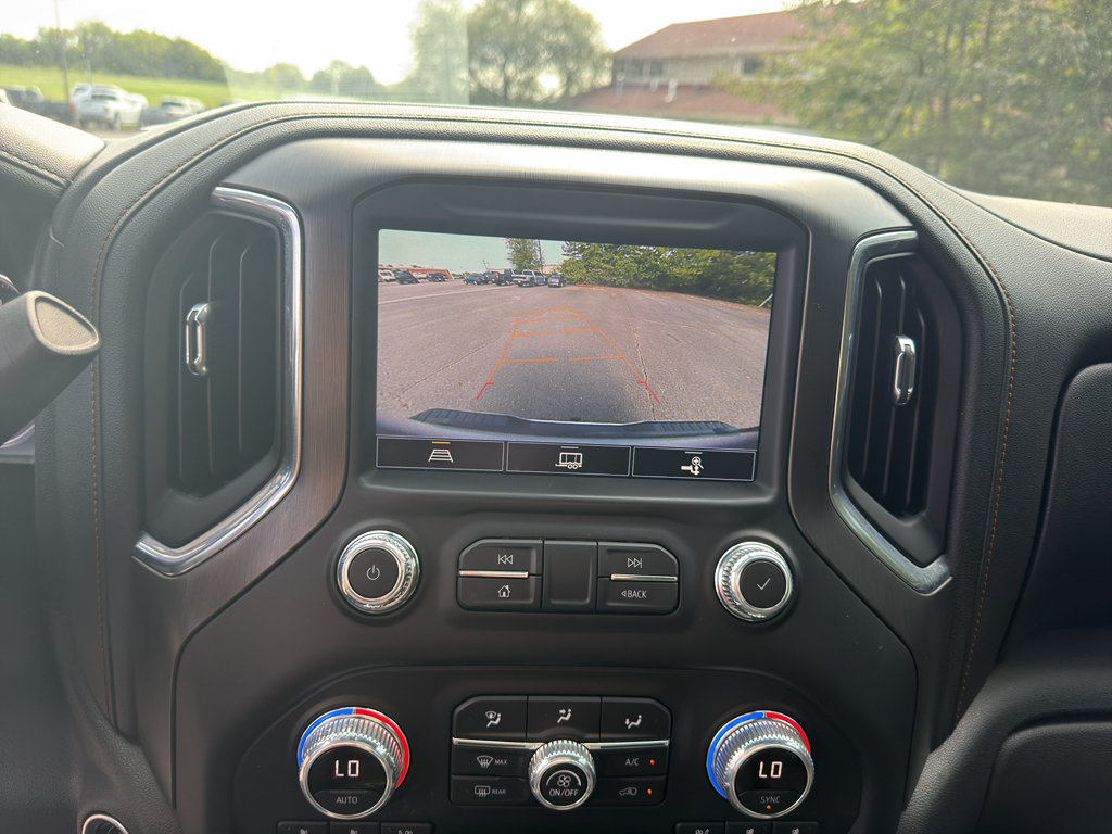 Used 2021 GMC Sierra 1500 AT4 AWD/4WD image 16
