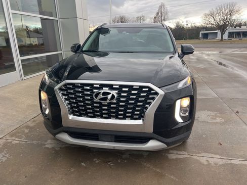 Used 2020 Hyundai Palisade SEL image 2