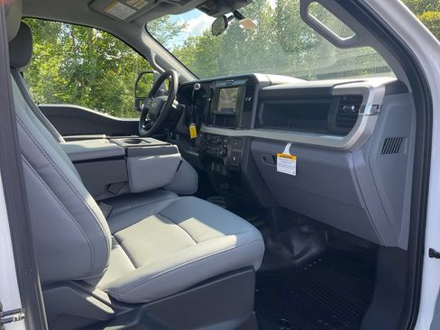 New 2026 Ford F450 XL w/ XL Driver Assist Package AWD/4WD image 11