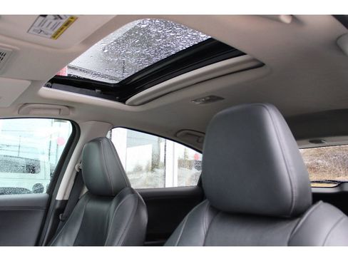 Used 2022 Honda HR-V EX-L image 12